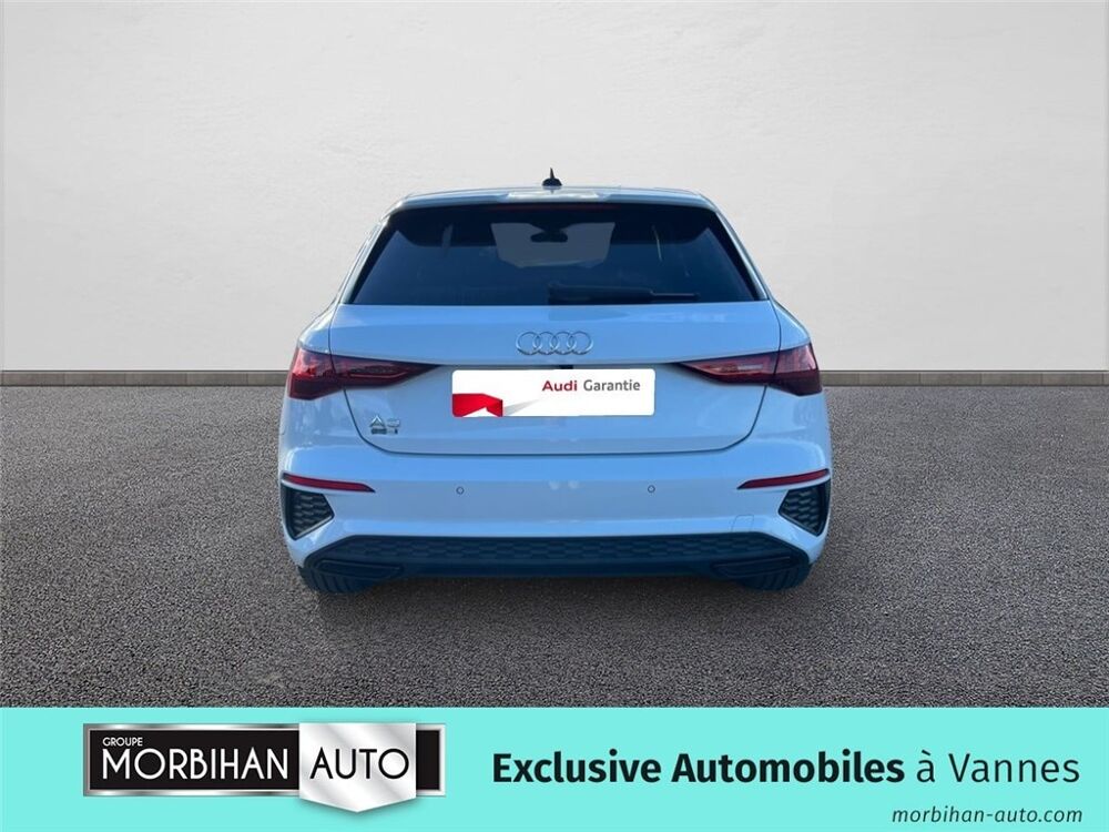 A3 SPORTBACK 40 TFSIE 204 S TRONIC 6 S Line 2023 occasion 56000 Vannes