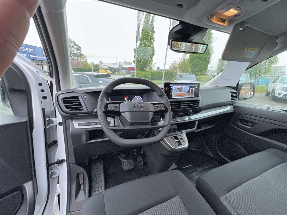 Scudo SCUDO FOURGON BLUEHDI 145 M S&S EAT8 FOURGON 2026 occasion 56000 Vannes