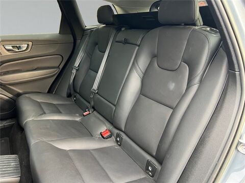 XC60 T6 AWD HYBRIDE RECHARGEABLE 253 CH+145 CH GEARTRONIC 8 2023 occasion 69190 Saint-Fons