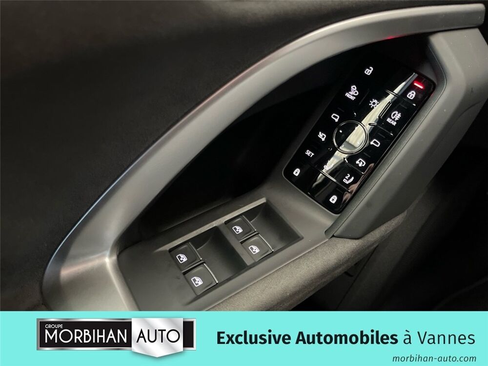 Q5 TFSI 204 CH HYBRIDE S TRONIC 7 QUATTRO S line 2025 occasion 56000 Vannes