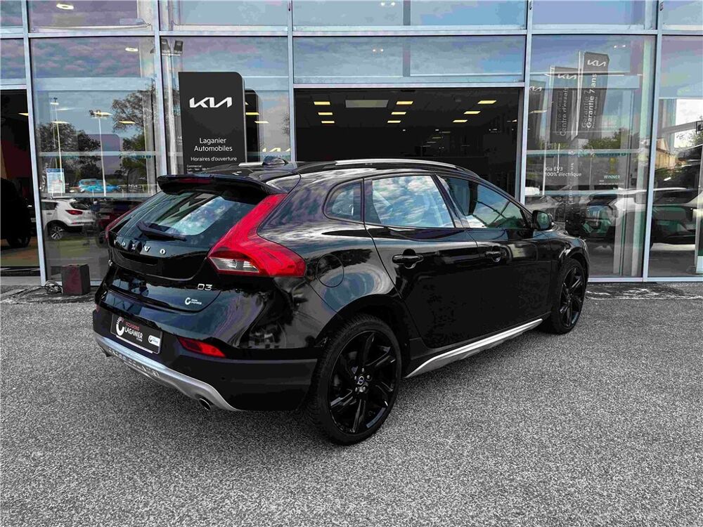 V40 CROSS COUNTRY D3 150 Kinetic Geartronic A 2013 occasion 30100 Al&egrave;s