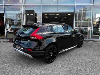 V40 CROSS COUNTRY D3 150 Kinetic Geartronic A 2013 occasion 30100 Al&egrave;s