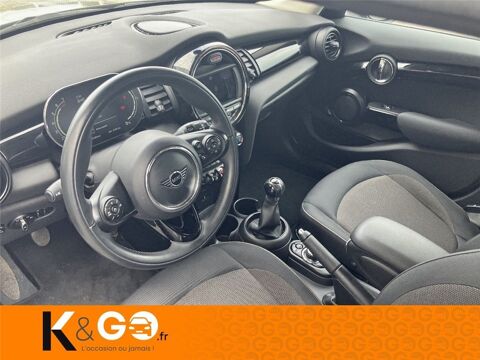 One HATCH 5 PORTES F55 LCI Hatch 5 Portes 75 ch 2020 occasion 56000 Vannes