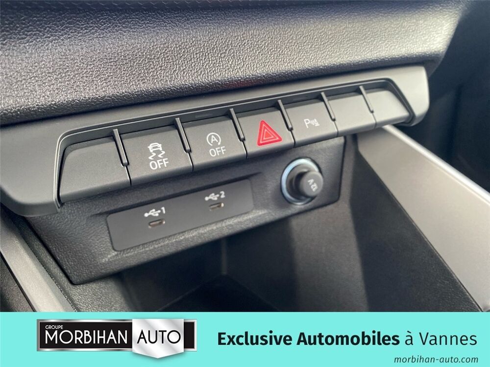 A1 SPORTBACK 25 TFSI 95 CH S TRONIC 7 Design 2025 occasion 56000 Vannes