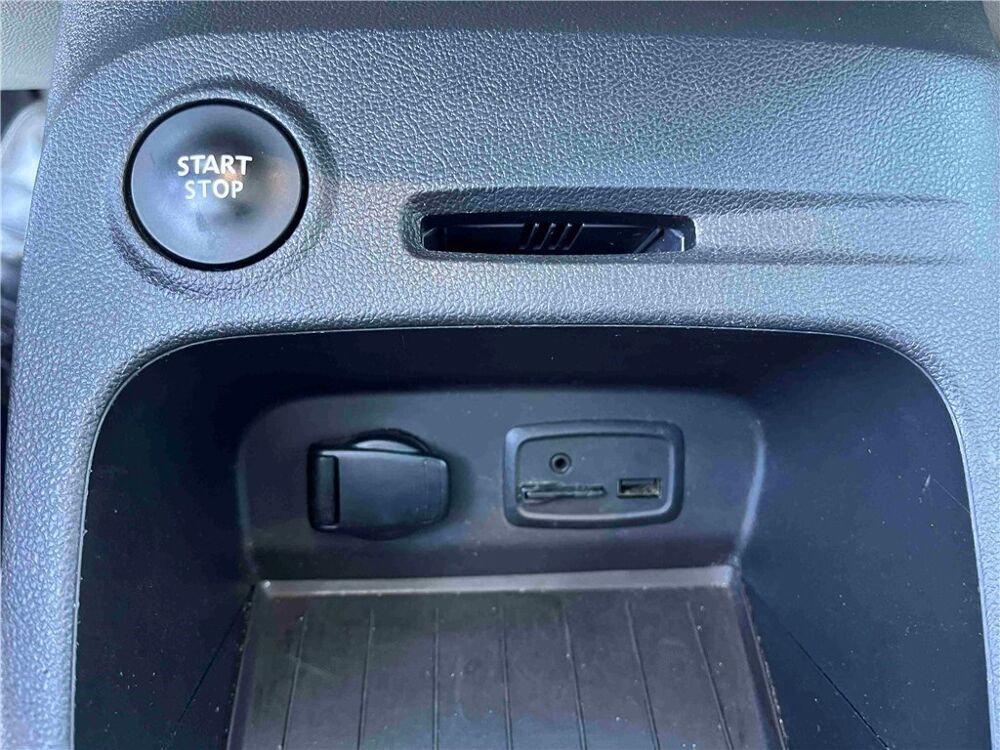 Captur CAPTUR TCE 150 FAP EDC Initiale Paris 2019 occasion 30100 Al&egrave;s