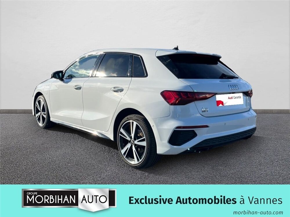 A3 SPORTBACK 40 TFSIE 204 S TRONIC 6 S Line 2023 occasion 56000 Vannes