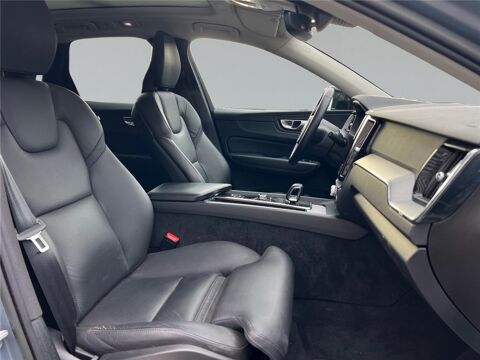 XC60 T6 AWD HYBRIDE RECHARGEABLE 253 CH+145 CH GEARTRONIC 8 2023 occasion 69190 Saint-Fons