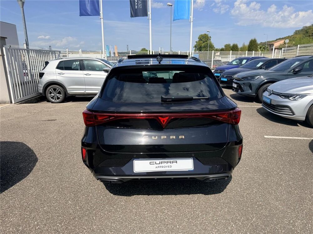 Leon LEON SPORTSTOURER 1.5 ETSI HYBRID 150 CH DSG7 V 2025 occasion 38550 Saint-Maurice-l'Exil