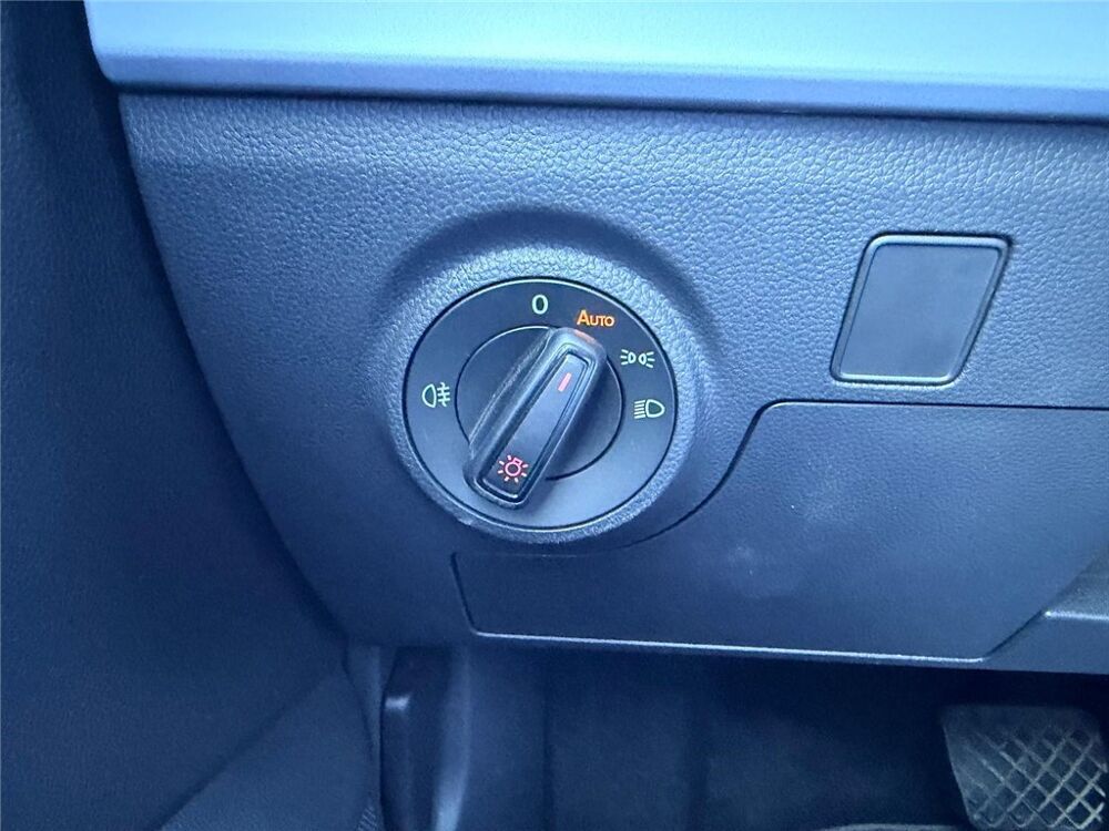 Arona ARONA 1.0 TSI 110 CH START/STOP DSG7 FR 2022 occasion 38550 Saint-Maurice-l'Exil
