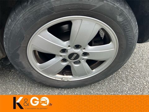 One HATCH 5 PORTES F55 LCI Hatch 5 Portes 75 ch 2020 occasion 56000 Vannes