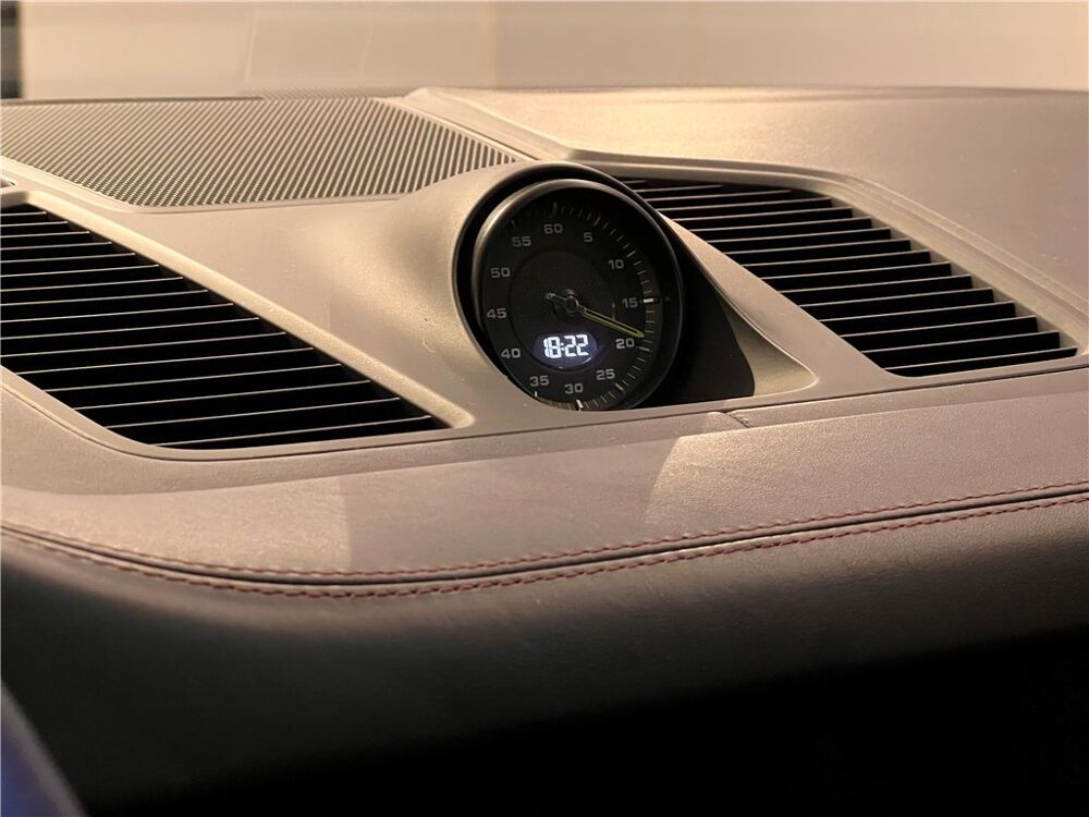Cayenne CAYENNE COUPE E-HYBRID 4.0 V8 680 CH TIPTRONIC BVA Turbo S 2020 occasion 69190 Saint-Fons