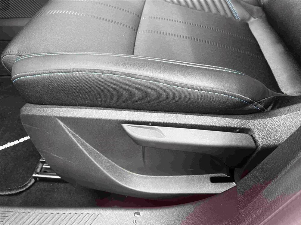 Clio VI CLIO VI HYBRID Clio E-Tech full hybrid 160 ch esprit Alpine 2025 occasion 30100 Al&egrave;s