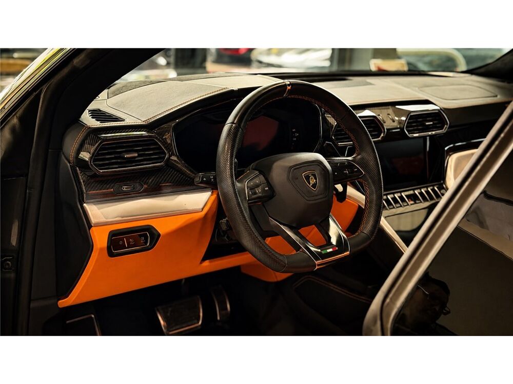 Urus URUS 4.0 V8 650 CH BVA8 URUS 2021 occasion 69190 Saint-Fons