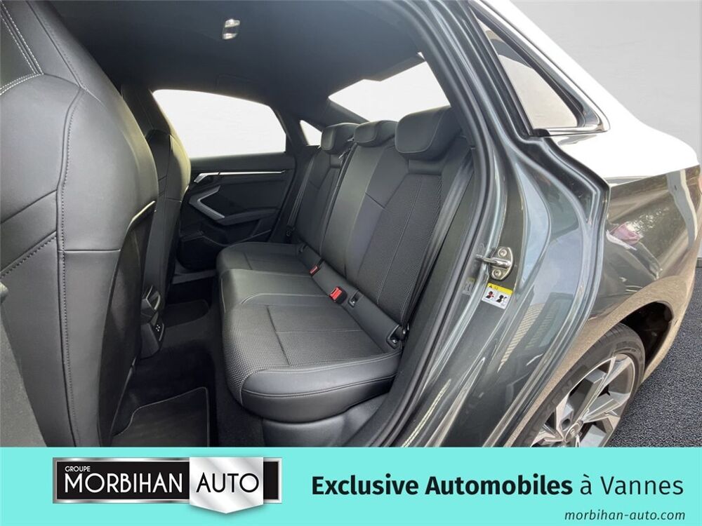 A3 BERLINE 35 TFSI MILD HYBRID 150 S TRONIC 7 S line 2024 occasion 56000 Vannes