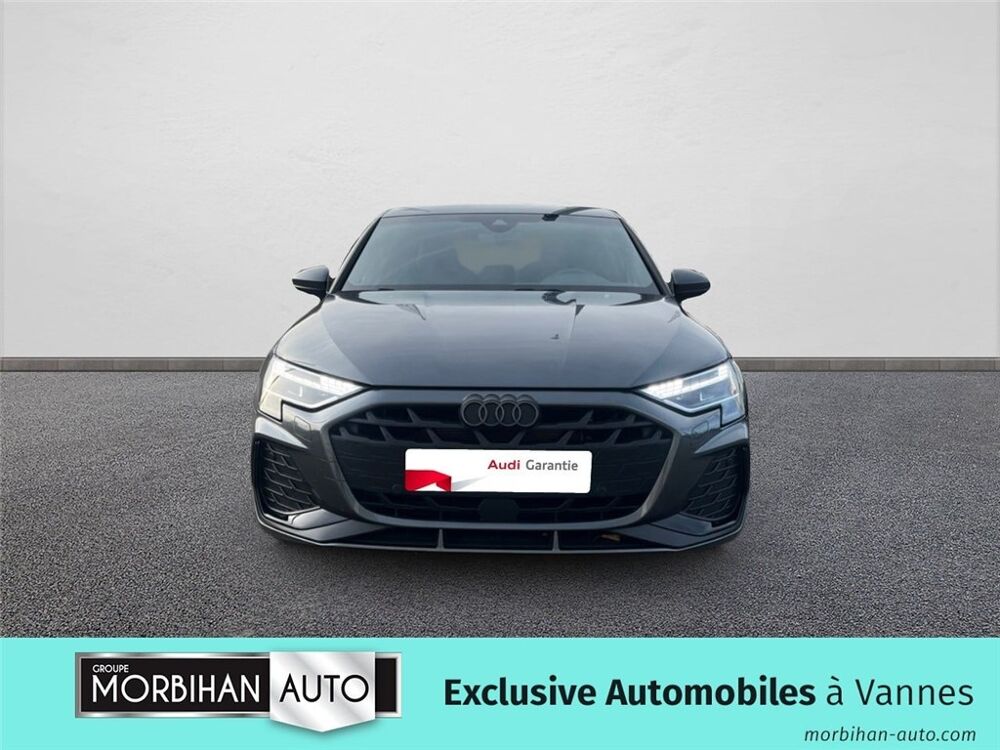 A3 BERLINE 35 TFSI MILD HYBRID 150 S TRONIC 7 S line 2024 occasion 56000 Vannes