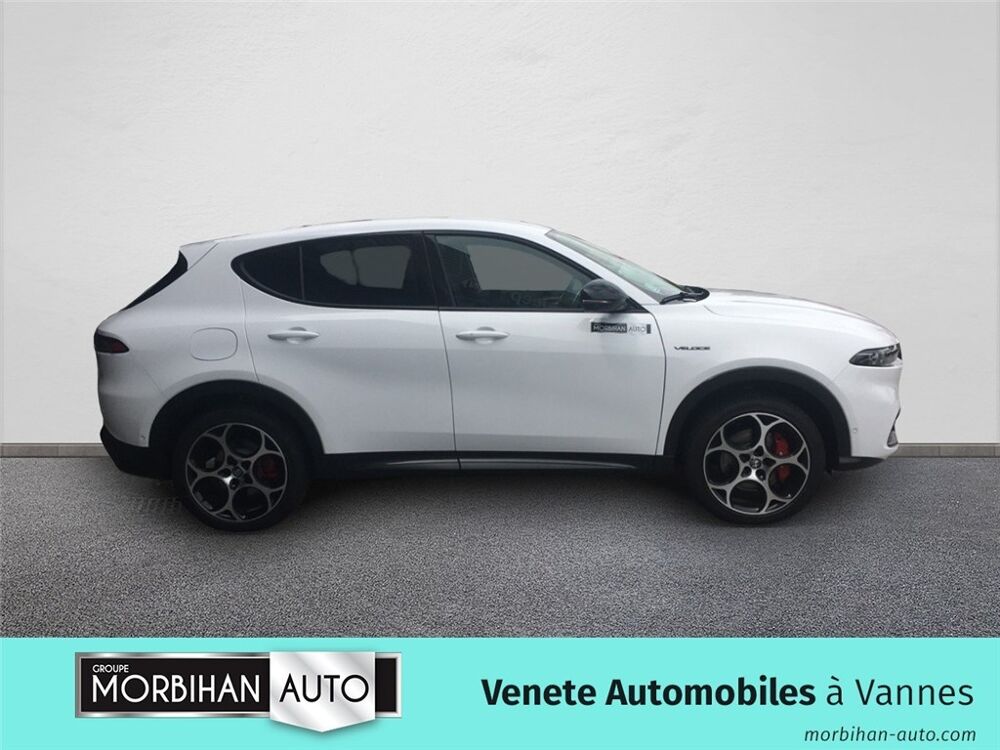 Tonale TONALE 1.3 HYBRIDE RECHARGEABLE PHEV 280CH AT6 Q4 Veloce 2023 occasion 56000 Vannes