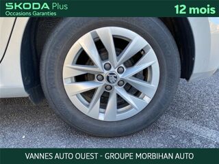 Fabia FABIA 1.0 MPI 80 CH BVM5 Ambition 2023 occasion 56880 Ploeren