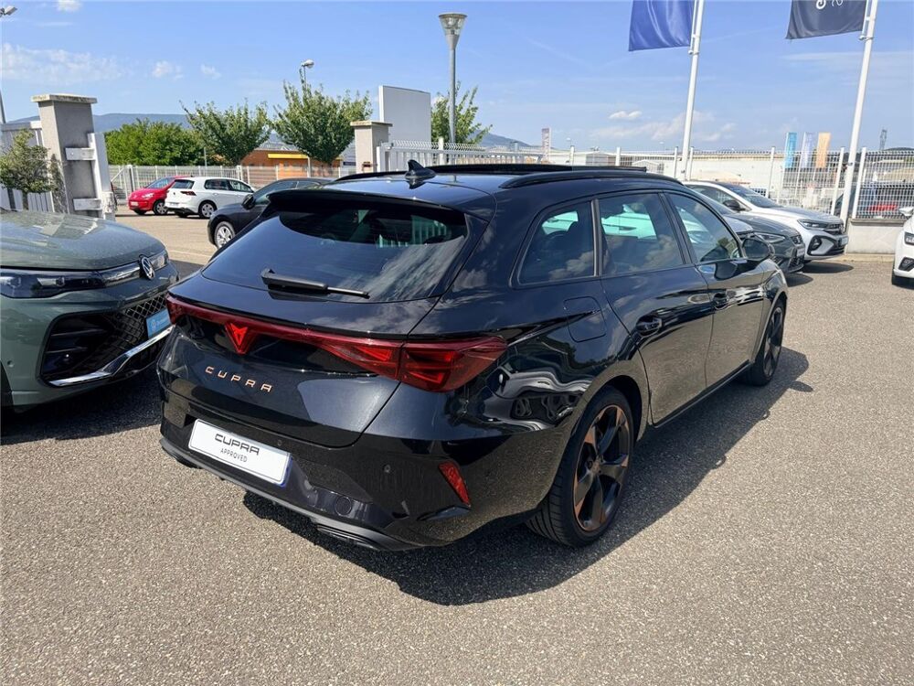 Leon LEON SPORTSTOURER 1.5 ETSI HYBRID 150 CH DSG7 V 2025 occasion 38550 Saint-Maurice-l'Exil