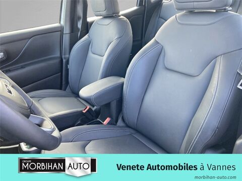 Renegade RENEGADE 1.5 TURBO T4 130 CH BVR7 E-HYBRID Summit 2025 occasion 56000 Vannes