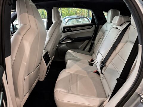 Cayenne CAYENNE COUPE E-HYBRID 4.0 V8 680 CH TIPTRONIC BVA Turbo S 2022 occasion 69190 Saint-Fons