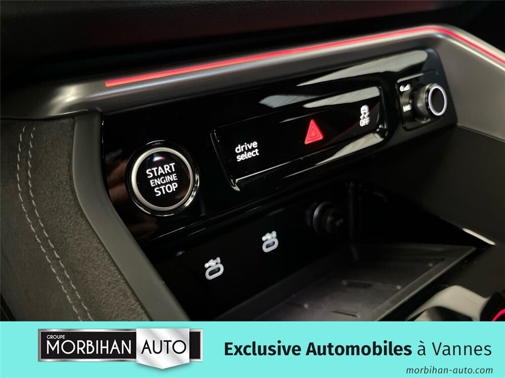 Q5 TFSI 204 CH HYBRIDE S TRONIC 7 QUATTRO S line 2025 occasion 56000 Vannes