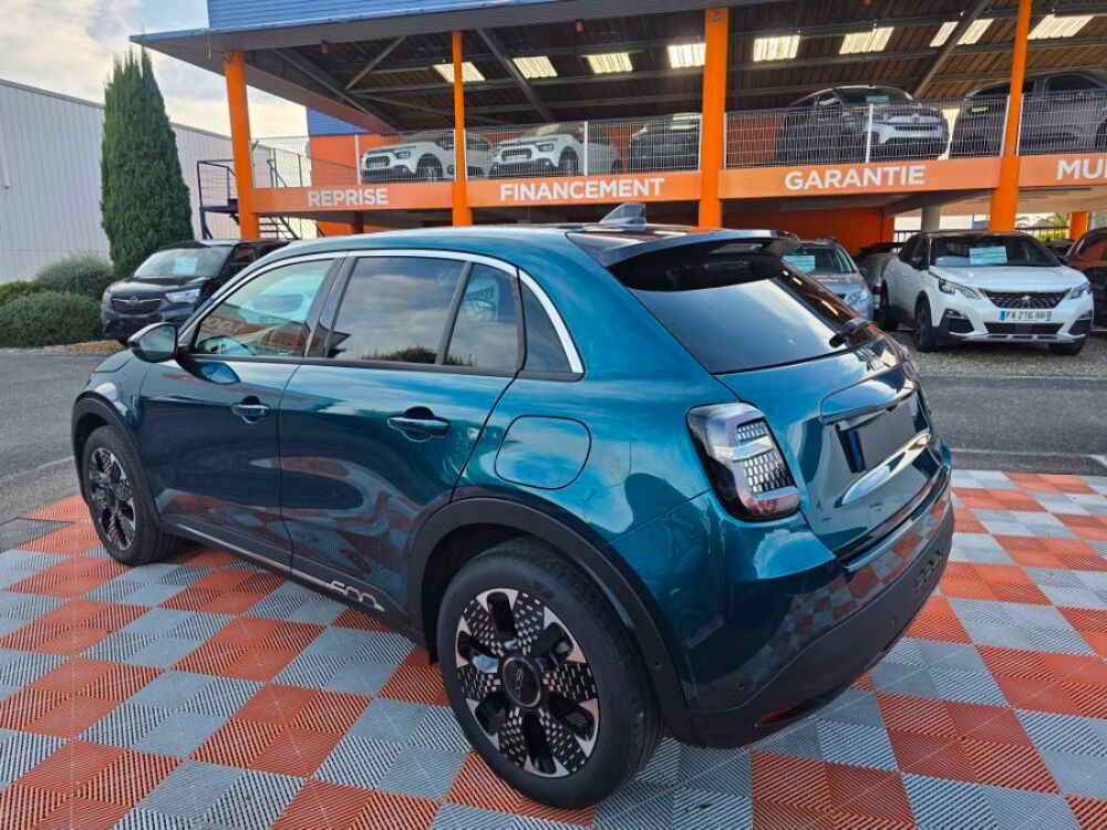Divers 1.2 HYBRID 100 DCT6 LA PRIMA Hayon EL. JA18 2024 occasion 47240 Castelculier