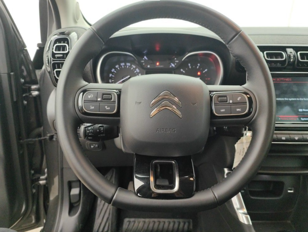 C3 Aircross II 1.5 BlueHDi 110 BVM6 SHINE GPS JA16P 1&egrave;re Main 2023 occasion 33700 M&eacute;rignac