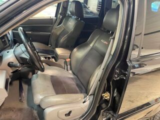 Grand Cherokee 6.1L SRT8 425cv 4X4 OU SUV 5P BVA 2006 occasion 84150 Jonqui&egrave;res