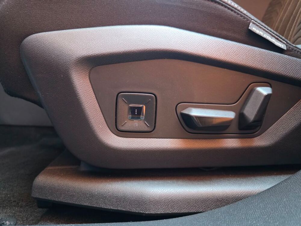 3008 HYBRID 145 e-DCS6 GT EXCLUSIVE Alcantara 360&deg; Gtie 02/30 2026 occasion 47240 Castelculier