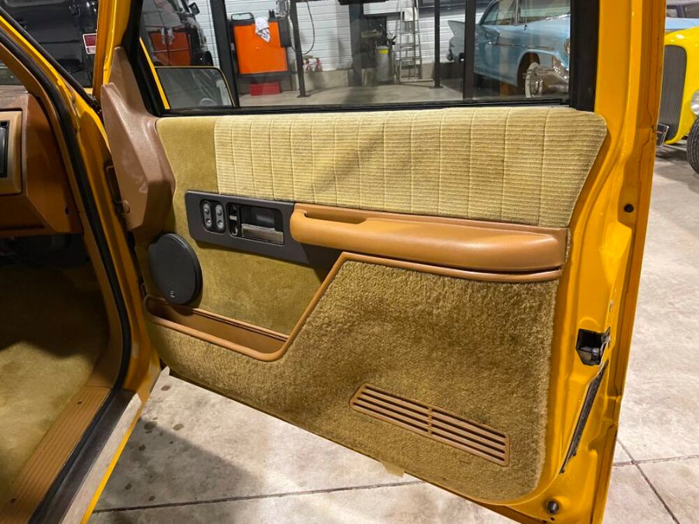 Divers 5.7 V8 C 1500 PICK UP 1991 occasion 84150 Jonqui&egrave;res