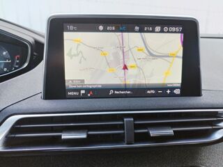 3008 II 1.2 PureTech 130 BVM6 ALLURE Camera ADML 1&egrave;re Main 2018 occasion 33700 M&eacute;rignac