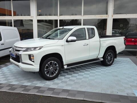 L200 2.2 DI-D 150 BVM6 4WD CLUB CAB INVITE CLIM 2019 occasion 47240 Castelculier