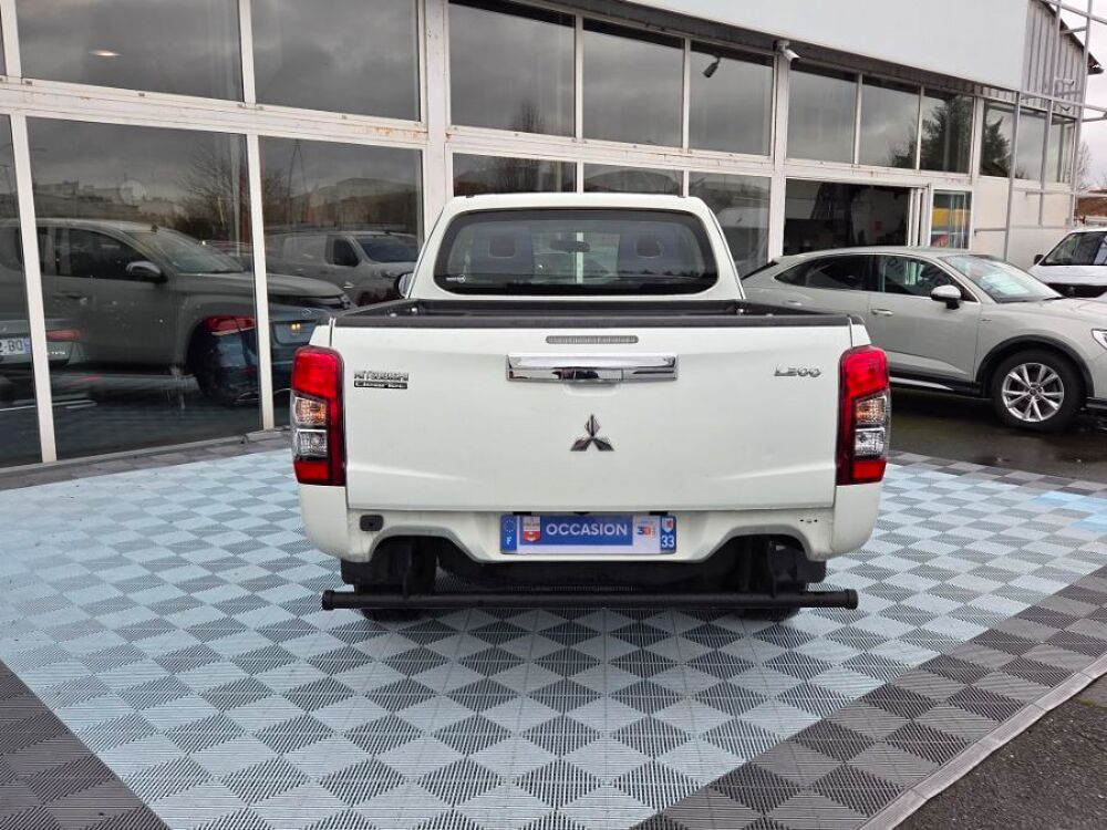 L200 2.2 DI-D 150 BVM6 4WD CLUB CAB INVITE CLIM 2019 occasion 47240 Castelculier