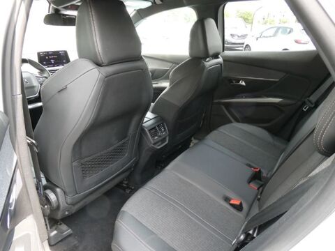 3008 II 1.5 BlueHDi 130 EAT8 GT LINE Carplay LED SC Attel. 2020 occasion 33700 M&eacute;rignac
