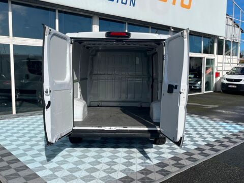 Movano 2.2 BlueHDi 140 BVM6 L1H1 3T5 GPS Camera CLIM Auto Ptes 270&deg; 2024 occasion 47240 Castelculier