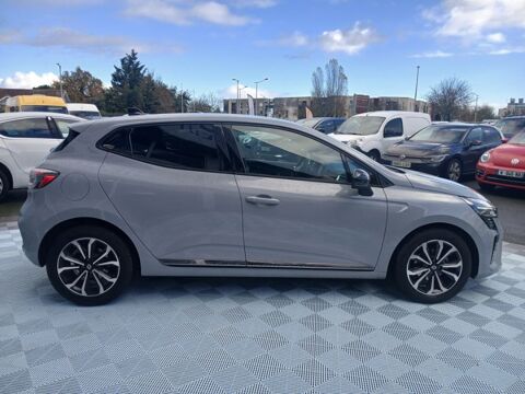 Clio V V 1.0 TCe 90 BVM6 TECHNO GPS Camera JA16 2025 occasion 33700 M&eacute;rignac