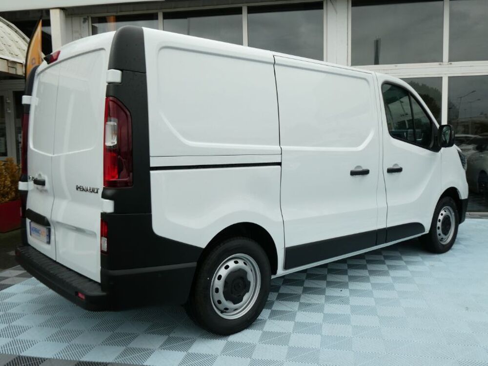 Trafic L1H1 2.0 Blue dCi 130 BVM6 2.8T ADVANCE Leasing 418&curren; HT/Mois 2025 occasion 47240 Castelculier