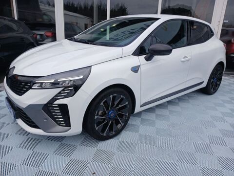 Renault Clio V V 0.9 TCe 90 BVM6 ESPRIT ALPINE GPS 9.3 Cockpit JA17 2025 occasion M&eacute;rignac 33700