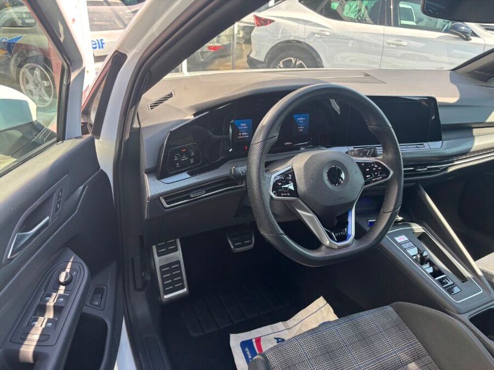 Golf VIII 1.4 HYBRID 245 GTE GPS Cockpit JA18 LED+ 2022 occasion 33700 M&eacute;rignac