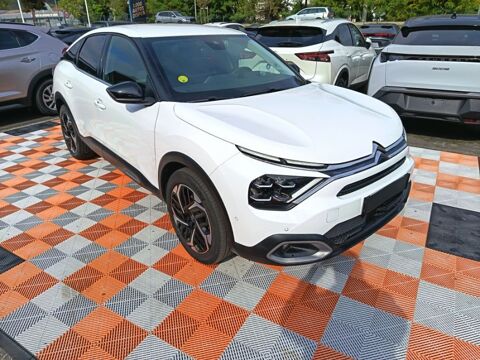 C4 1.5 BlueHDI 130 EAT8 SHINE GPS 2022 occasion 33700 M&eacute;rignac