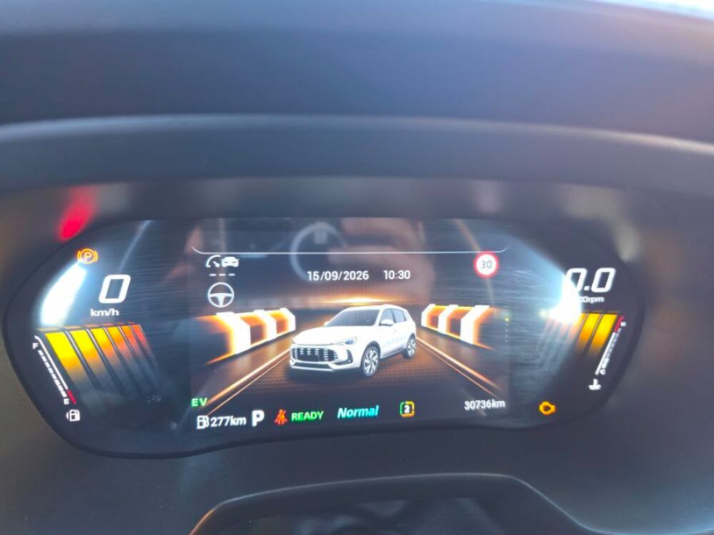 ZS EV HYBRID 1.5 197cv BVA 4X2 LUXURY 360&deg; SC JA18 Key Less 2025 occasion 33700 M&eacute;rignac
