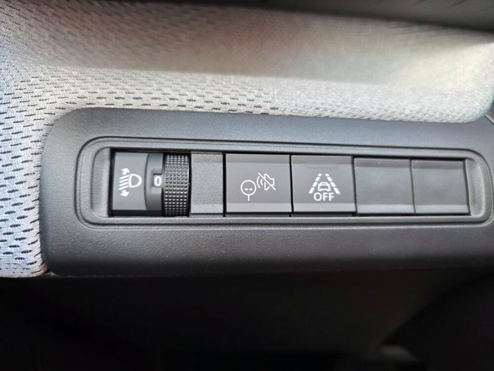 C3 Aircross 1.2 HYBRID 145 ECS-6 FEEL Camera Pack Hiver 2026 occasion 33700 M&eacute;rignac