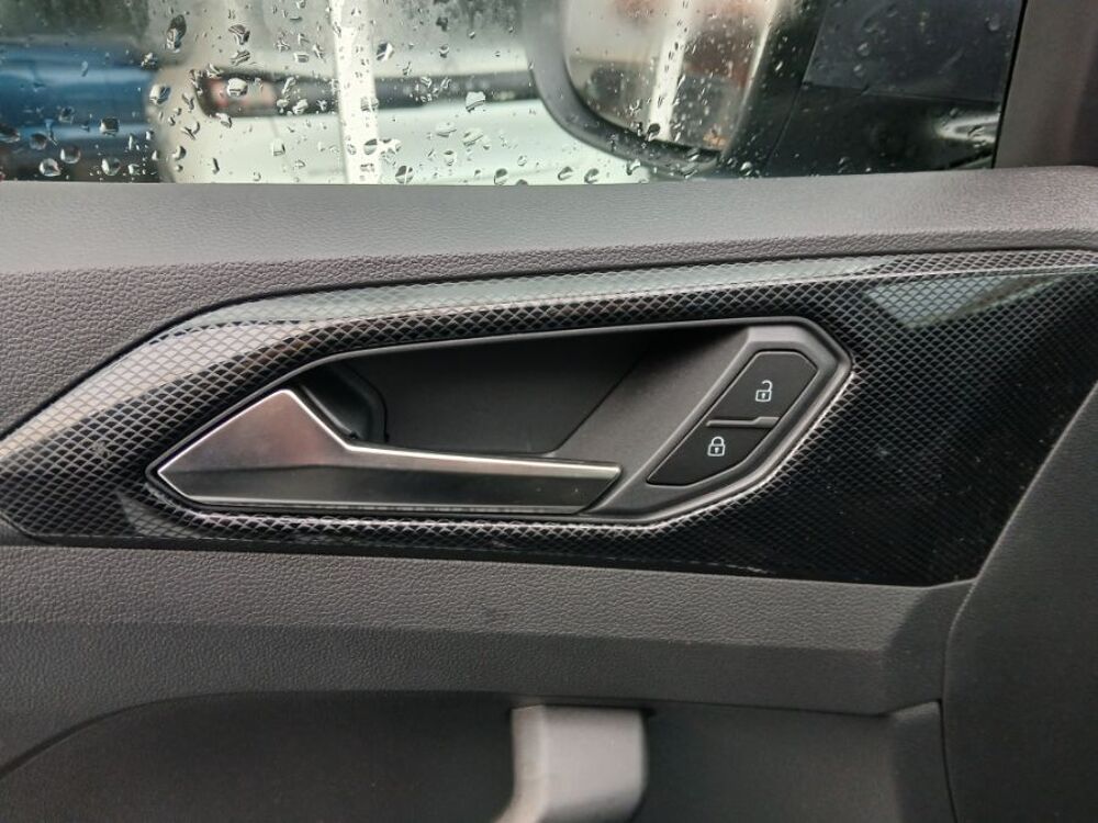 T-Cross 1.0 TSI 116 DSG7 VW EDITION JA17 08/25 Key Less Camera Radar 2025 occasion 33700 M&eacute;rignac