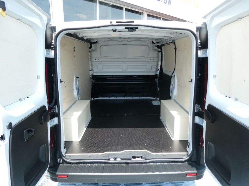 Trafic L1H1 2.0 Blue dCi 150 BVA 2.8T GRAND CONFORT GPS Leasing 470 2025 occasion 47240 Castelculier