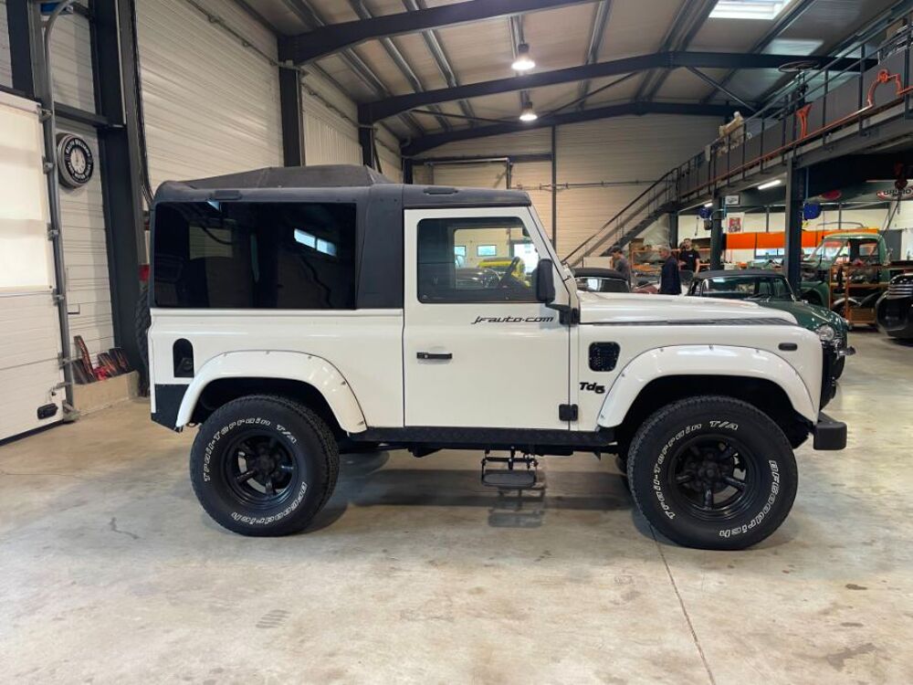 Defender 90 SW 2.5 TD5 122cv 4X4 3P BVM 7 PLACES MOTEUR REFAIT 1999 occasion 84150 Jonqui&egrave;res