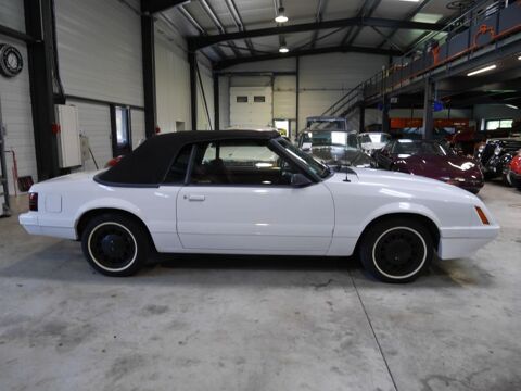 Mustang CABRIOLET V6 1985 occasion 84150 Jonqui&egrave;res
