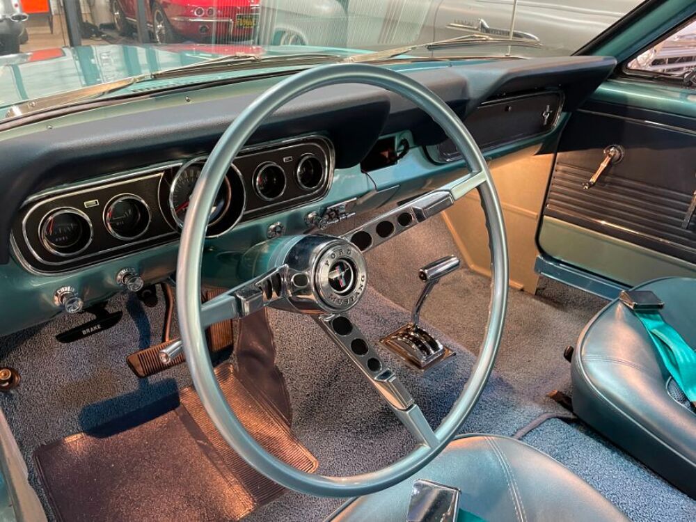 Mustang COUPE 66 V8 BVA RESTAUREE 1966 occasion 84150 Jonqui&egrave;res