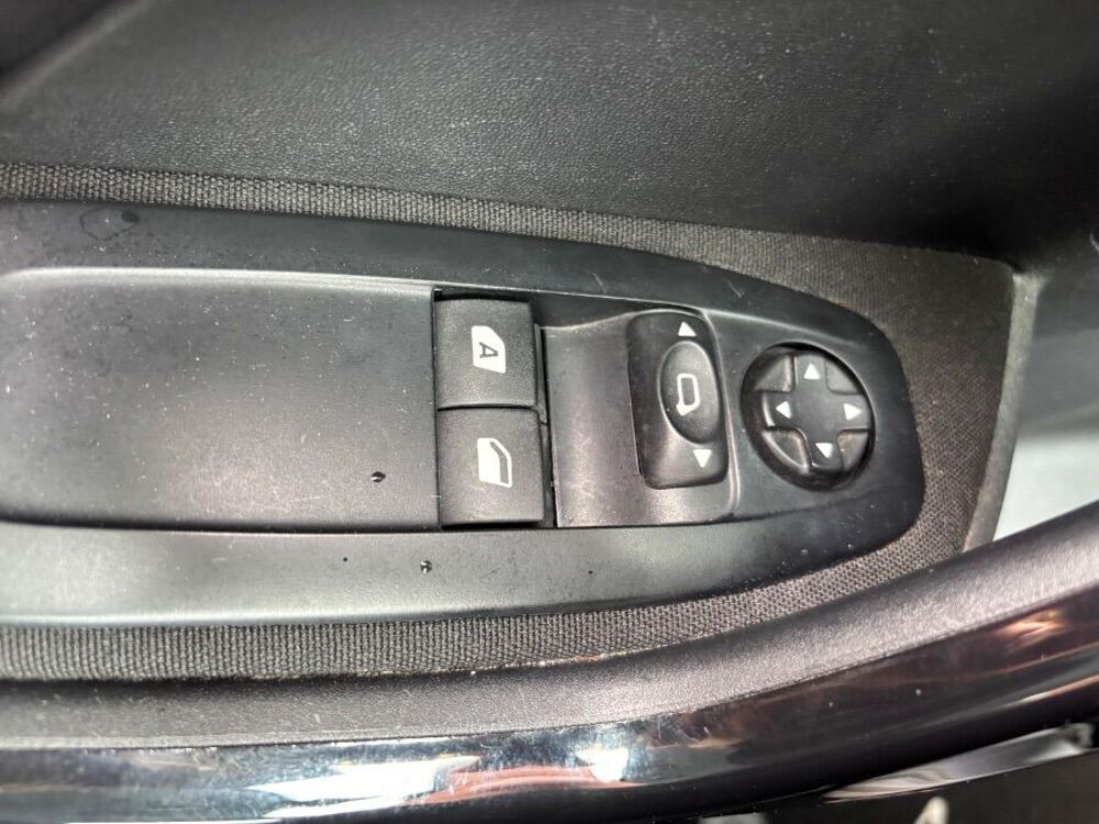 208 1.6 BlueHDi 75 ACTIVE CLIM Bluetooth 2017 occasion 33700 M&eacute;rignac