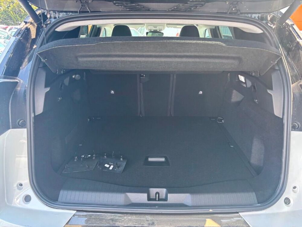 C5 aircross NEW 1.2 HYBRIDE 145 EAT8 PLUS PACK Techno Hayon EL. 2026 occasion 47240 Castelculier