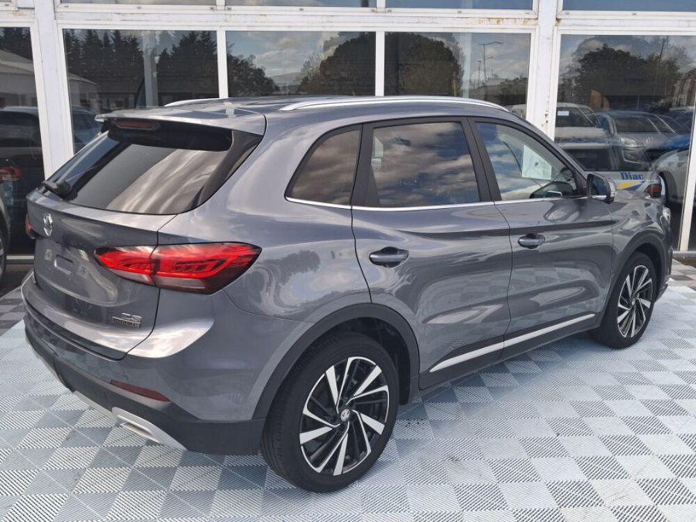 ZS EV HYBRID 1.5 197cv BVA 4X2 LUXURY 360&deg; SC JA18 Key Less 2025 occasion 33700 M&eacute;rignac